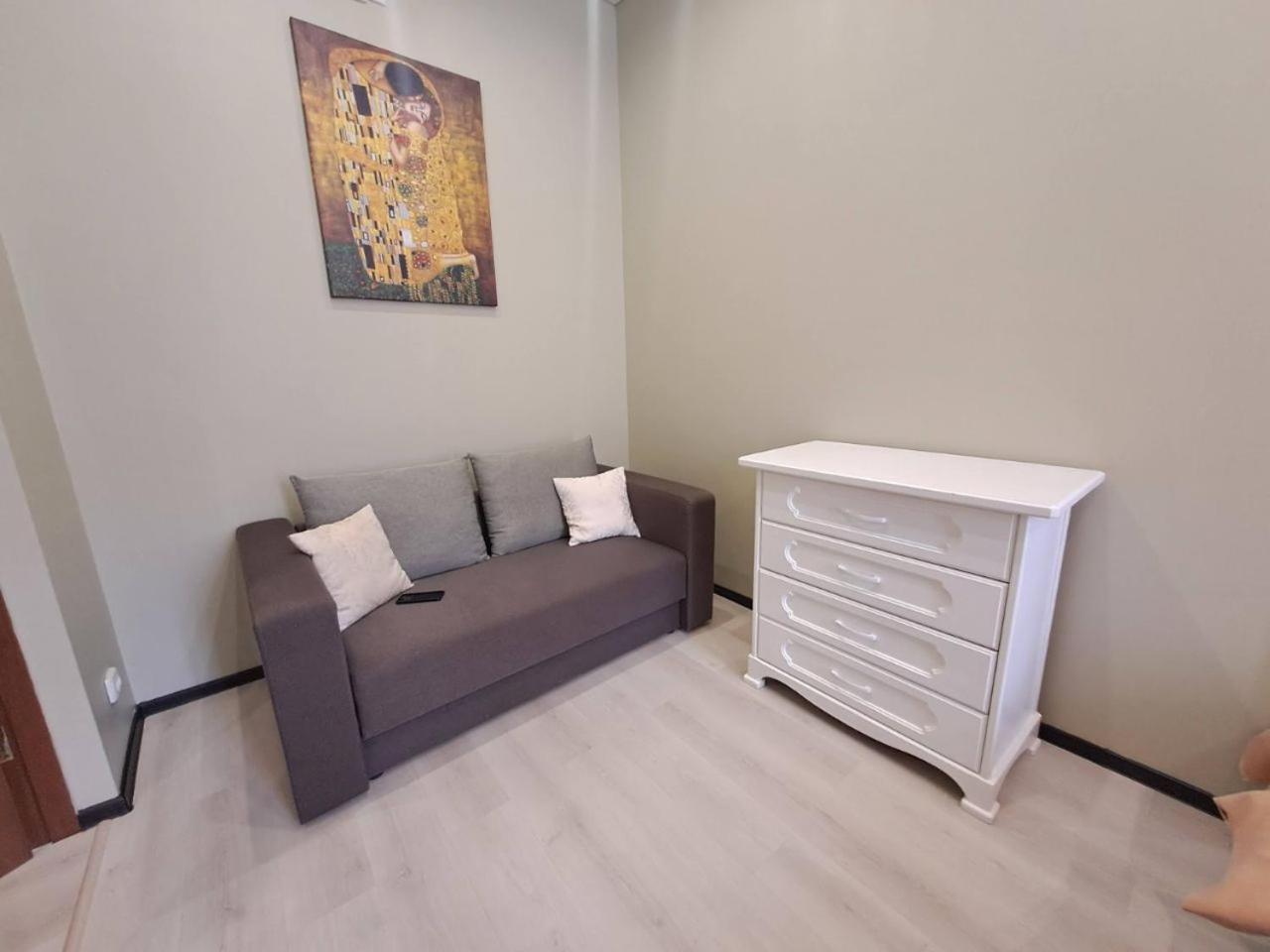 Viva Olive - Студия Со Спальней В Центре Krementjuk Eksteriør billede