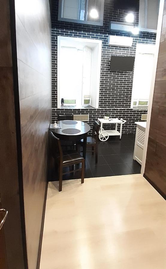 Viva Olive - Студия Со Спальней В Центре Krementjuk Eksteriør billede